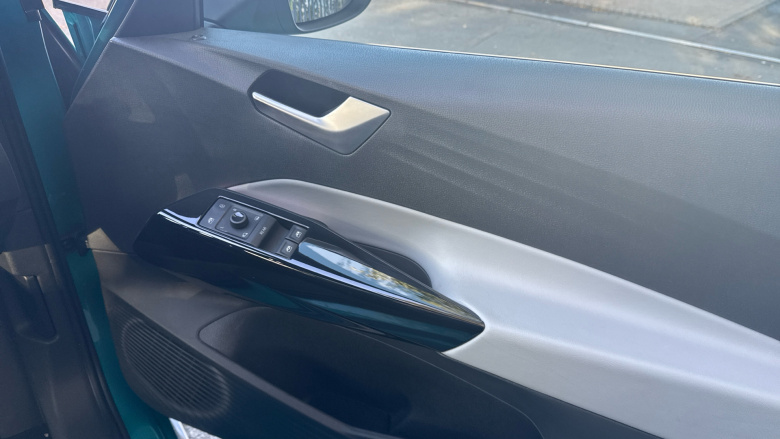 Volkswagen ID.3 150kW Max Pro Performance 58kWh 5dr Auto Electric Hatchback